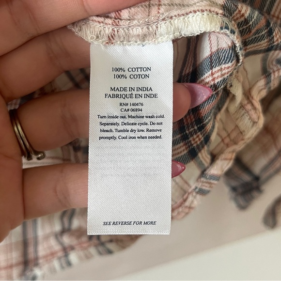 Faherty Top Size Small Button Up Womens Plaid Tie Cuffs Round Neck Blouse - Picture 5 of 9